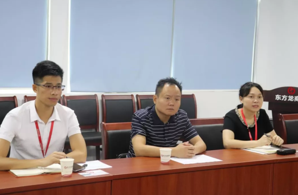 舉行新能源鋰電池投資選址項(xiàng)目政府對(duì)接會(huì)，持續(xù)推動(dòng)項(xiàng)目落地工作