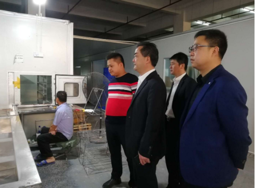 陪同政府園區(qū)對接考察智能手機(jī)配件投資選址項(xiàng)目,加快推進(jìn)項(xiàng)目選址落地 陪同政府園區(qū)對接考察智能手機(jī)配件投資選址項(xiàng)目,加快推進(jìn)項(xiàng)目選址落地