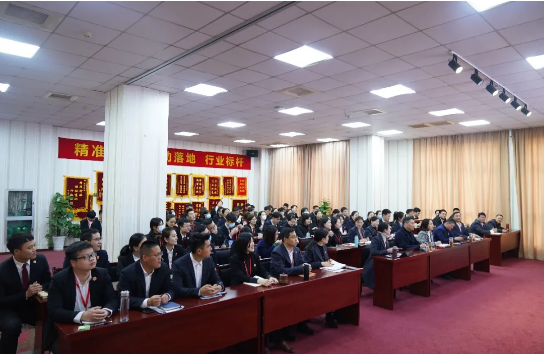 堅(jiān)持項(xiàng)目為王，為全年委托招商服務(wù)工作夯實(shí)基礎(chǔ)，2021年首場月度總結(jié)會(huì)順利舉行