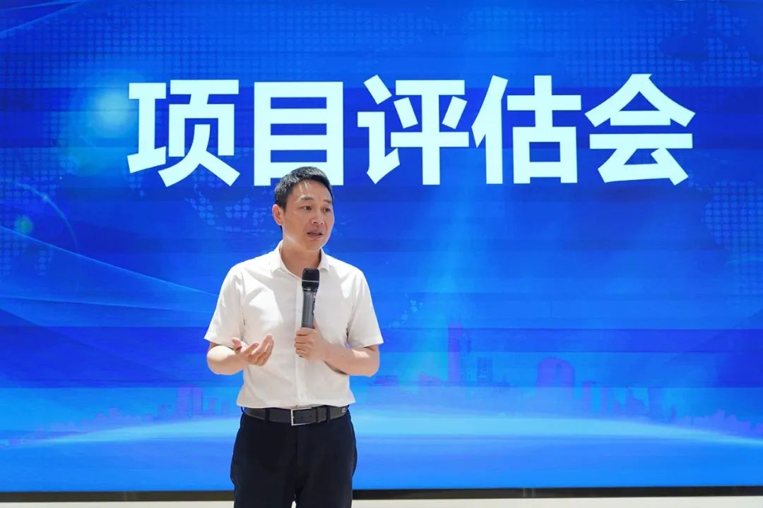 大項(xiàng)目“頂天立地”，跑出落地“加速度”！5月下旬，集團(tuán)33個(gè)優(yōu)質(zhì)投資選址項(xiàng)目成功通過(guò)評(píng)估