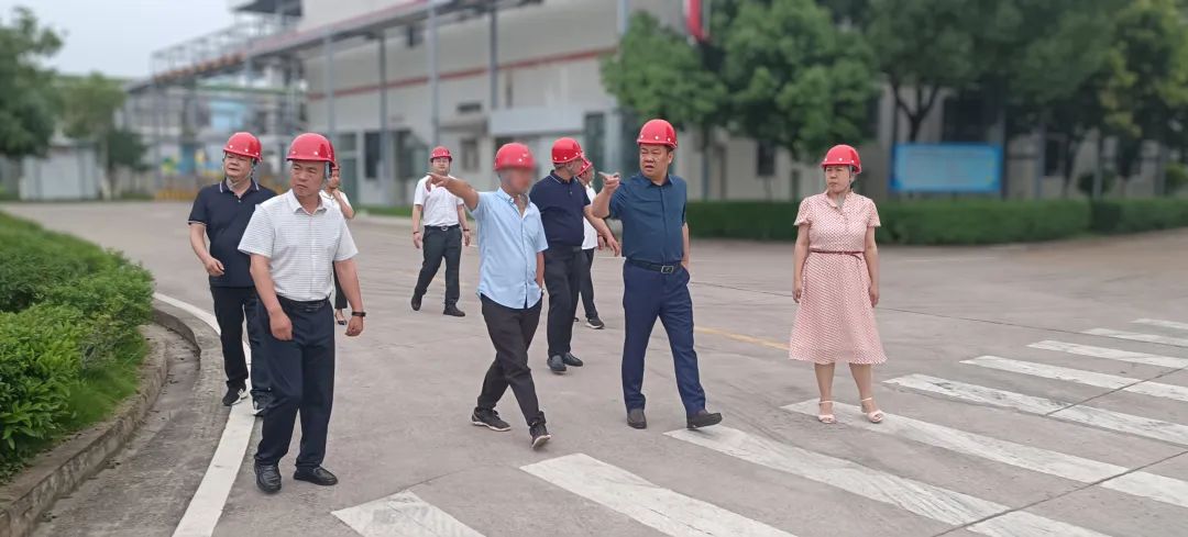 投資額5億，年產(chǎn)值20億！湖北某地方政府實(shí)地對(duì)接高品質(zhì)鋰電溶劑擴(kuò)建投資選址項(xiàng)目