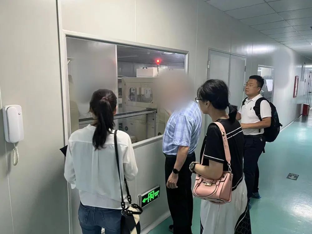 高新技術企業，項目投產見效快！陜西某地方政府實地對接液晶顯示核心配件投資選址項目