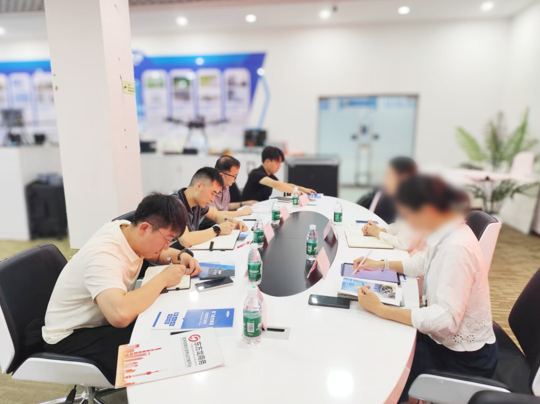 多項研發(fā)專利，合作政企超百家！四川某地方政府實地對接行業(yè)龍頭無人機飛行培訓(xùn)多點布局項目