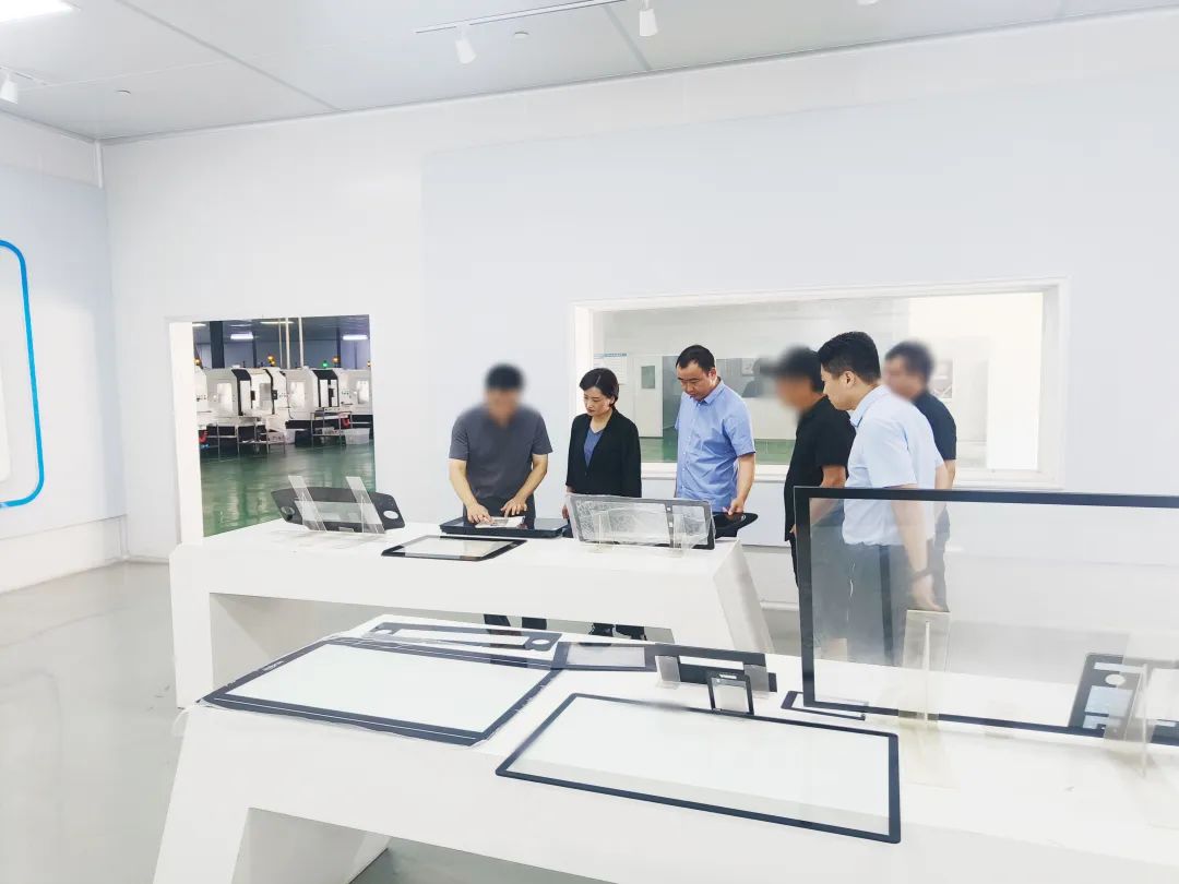 高新技術企業(yè)、小巨人企業(yè)，與三星等企業(yè)保持戰(zhàn)略合作關系！安徽某地方政府實地對接高端觸摸屏擴建投資選址項目